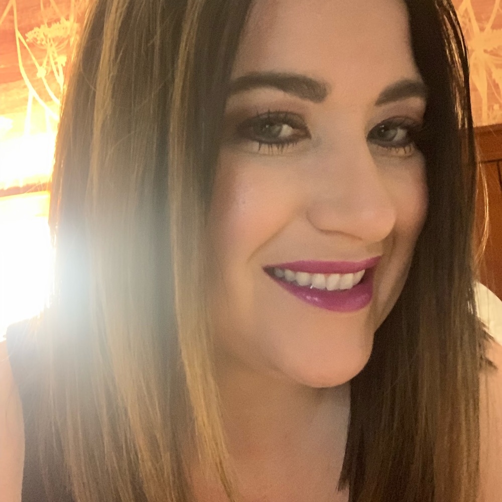 Meet your Posher, Juanelle